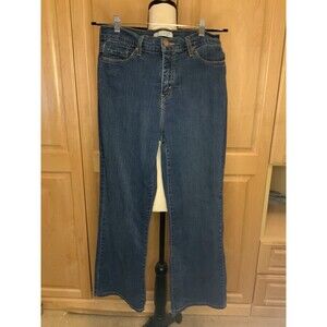 Levi’s Strauss Women’s 14 Short Stretchy Perfectly Slimming 512 Bootcut Jeans